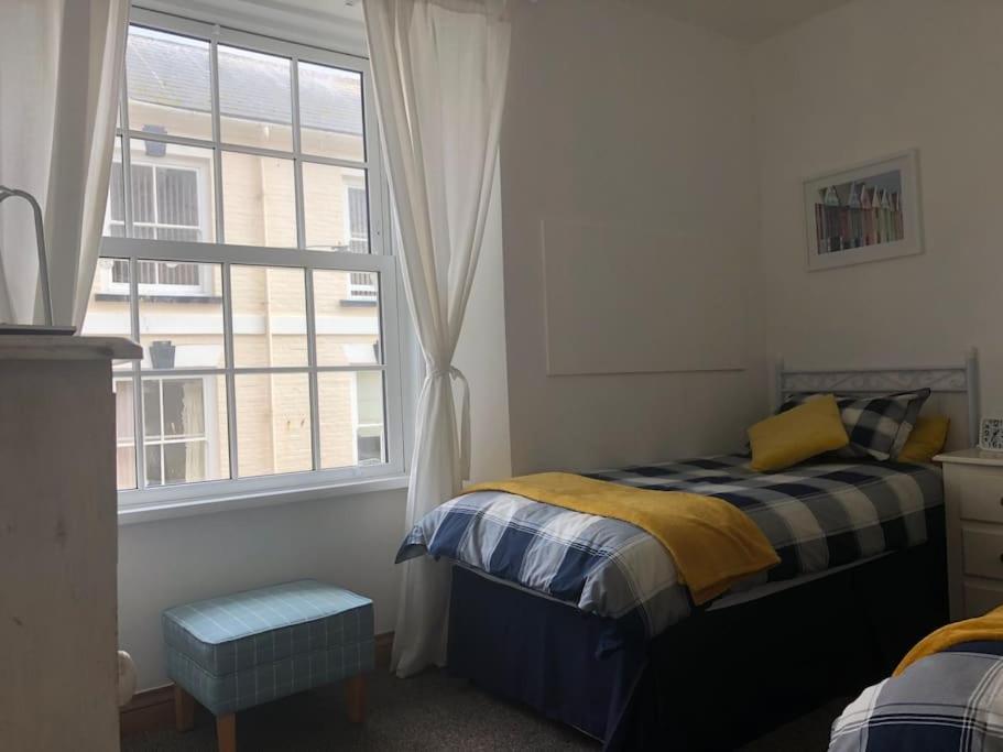 Seaton, Devon, Two Bed Apartment, Just Off The Sea Front. Экстерьер фото