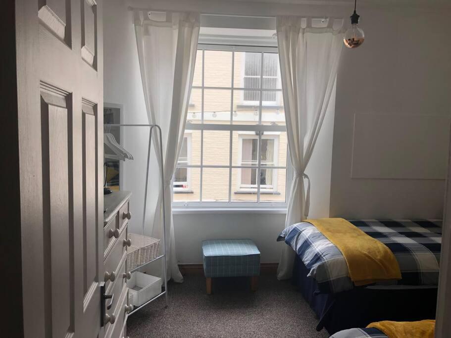 Seaton, Devon, Two Bed Apartment, Just Off The Sea Front. Экстерьер фото