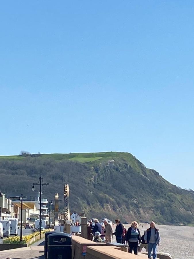 Seaton, Devon, Two Bed Apartment, Just Off The Sea Front. Экстерьер фото